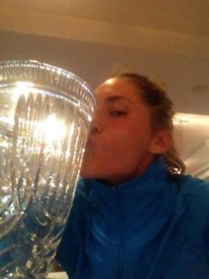 Andrea Petkovic trophy selfie