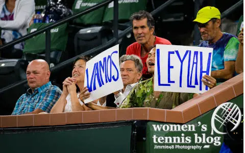 Leylah Fernandez fans BNP Paribas Open