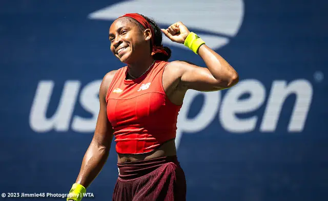 Coco Gauff's red New Balance ensemble at the 2023 US Open