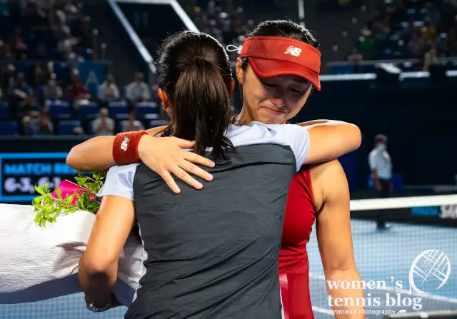 Misaki Doi hugs Kurumi Nara after playing the last match of her career