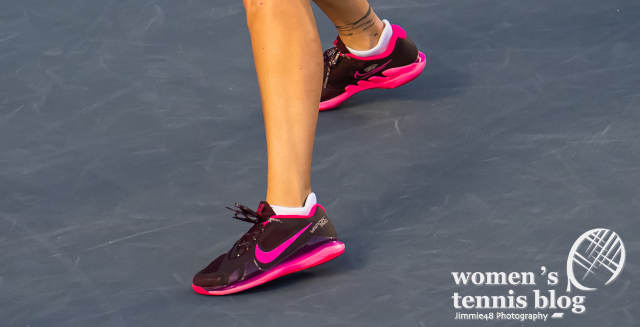 Vondrousova's Nike tennis shoes in Cancun