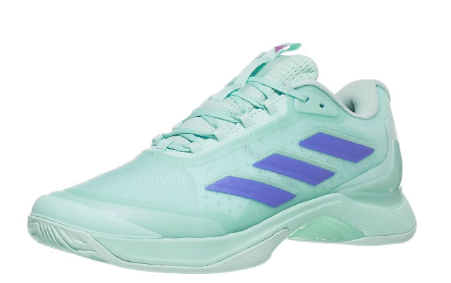 Elina Svitolina's new Adidas Avacourt 2 tennis shoes