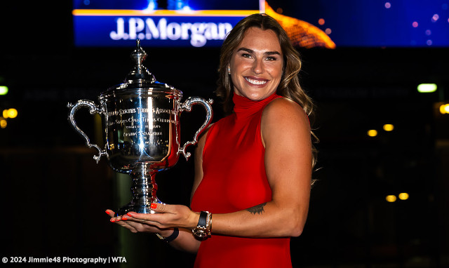 Aryna Sabalenka, US Open trophy photoshoot