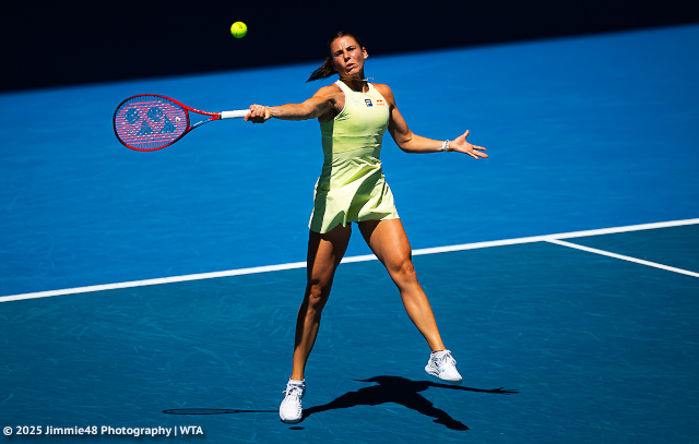 Emma Navarro at the 2025 Australian Open