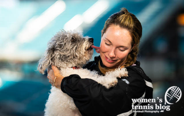 Danielle Collins with her dog