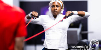 Top seeds stay on track as Gauff, Sabalenka advance in Melbourne Coco Gauff