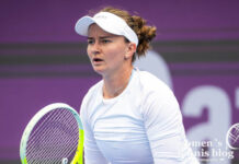 Barbora Krejcikova wearing Vuori