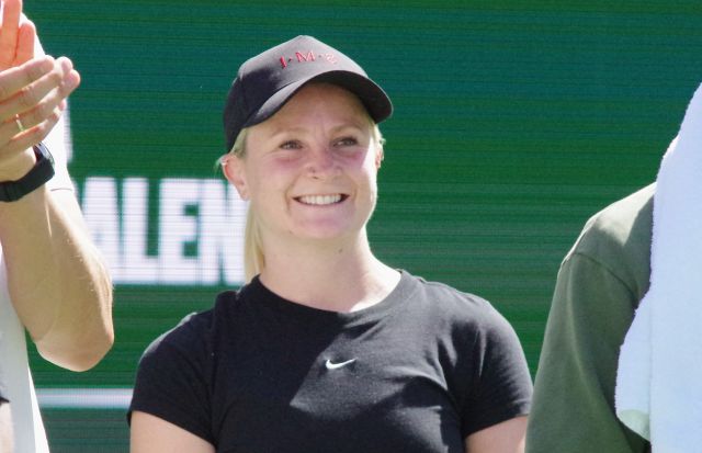 Helen on court after BNP win
