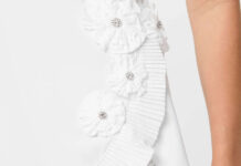 Naomi Osaka’s Wimbledon dress blooms with floral appliqué embellishments