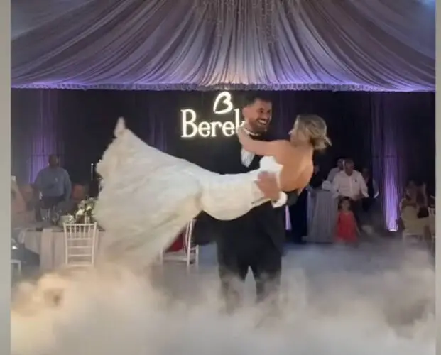 Bernarda Pera wedding photos