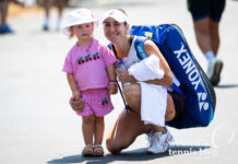 Belinda Bencic with daughter Bella